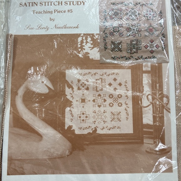 10 stitchery kits vintage samplers cross stitch crewel embroidery - Picture 3 of 12